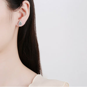 Gloria Stud Earrings